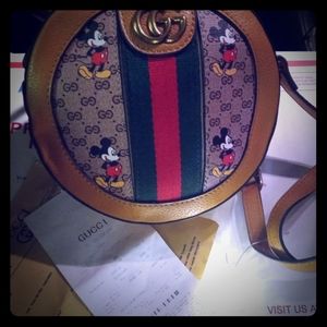 G.u.c.c.i. round crossbody